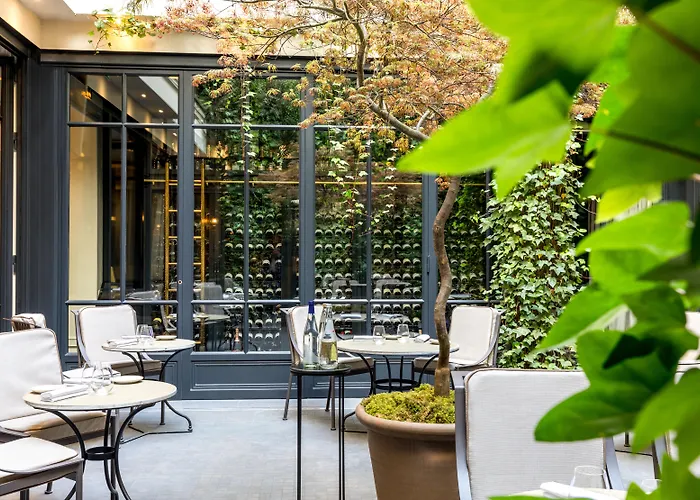 Le Burgundy Paris